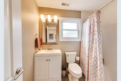 3201 Highland Avenue, Berwyn, IL 60402 - Photo 30