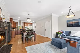 1432 N Cleveland Ave, Chicago, IL 60610 - Photo 2
