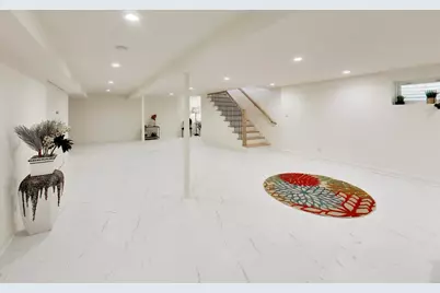 656 Jon Lane, Des Plaines, IL 60016 - Photo 16