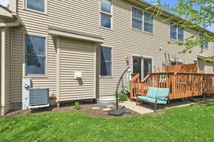 1462 Ridge Dr, Sycamore, IL 60178 - Photo 24