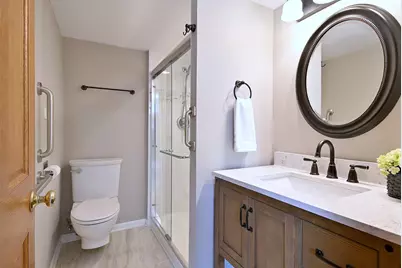 110 W Butterfield Road #302S, Elmhurst, IL 60126 - Photo 20