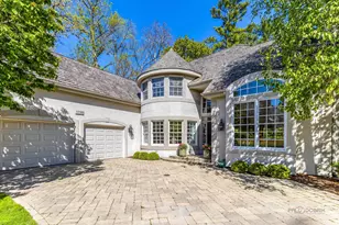 1730 Yale Ct, Lake Forest, IL 60045 - Photo 1