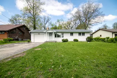 988 Spruce Lane, Saint Anne, IL 60964 - Photo 2