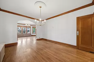 5411 W Byron St, Chicago, IL 60641 - Photo 10