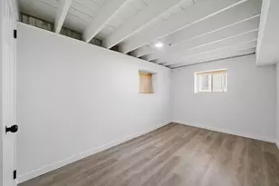 5411 W Byron St, Chicago, IL 60641 - Photo 32