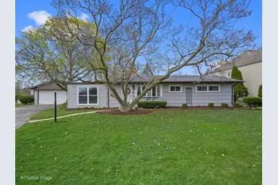 657 W Armitage Avenue, Elmhurst, IL 60126 - Photo 1