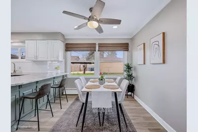 657 W Armitage Avenue, Elmhurst, IL 60126 - Photo 12