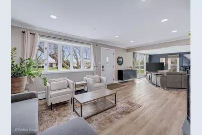 657 W Armitage Avenue, Elmhurst, IL 60126 - Photo 10