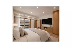 1307 N Sutton Pl, Chicago, IL 60610 - Photo 22