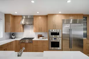 1307 N Sutton Pl, Chicago, IL 60610 - Photo 14