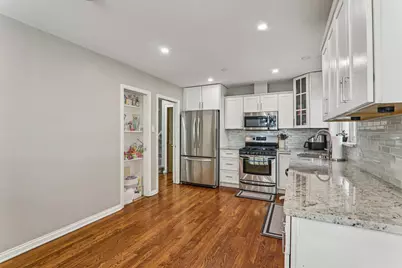 8537 S Karlov Avenue, Chicago, IL 60652 - Photo 4