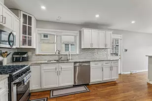 8537 S Karlov Ave, Chicago, IL 60652 - Photo 2