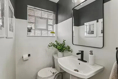 8537 S Karlov Avenue, Chicago, IL 60652 - Photo 10