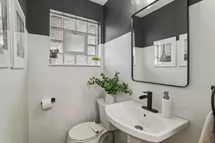 8537 S Karlov Ave, Chicago, IL 60652 - Photo 10