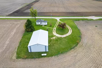 21137 Fenstermaker Road, Sycamore, IL 60178 - Photo 26