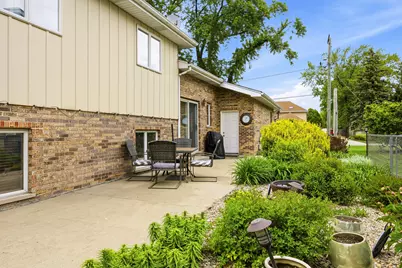 9621 W 56th Street, Countryside, IL 60525 - Photo 4