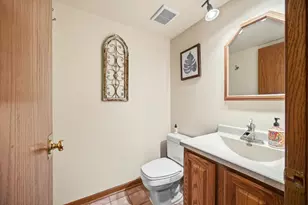9621 W 56th St, Countryside, IL 60525 - Photo 16