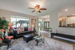 4 Forest Cove Ct, Streamwood, IL 60107 - Photo 26