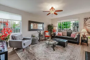 4 Forest Cove Ct, Streamwood, IL 60107 - Photo 14