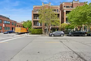 1122 W Hubbard St, Chicago, IL 60642 - Photo 1