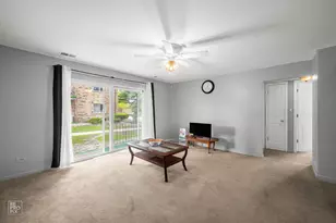 7109 Laverne Ln, Tinley Park, IL 60477 - Photo 2
