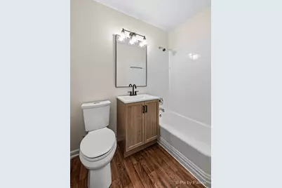 327 E Lake Street #-, Barrington, IL 60010 - Photo 6