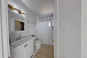629 Newton Ave, Glen Ellyn, IL 60137 - Photo 38