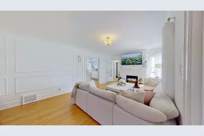 629 Newton Avenue, Glen Ellyn, IL 60137 - Photo 10