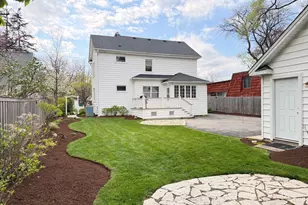 629 Newton Ave, Glen Ellyn, IL 60137 - Photo 42