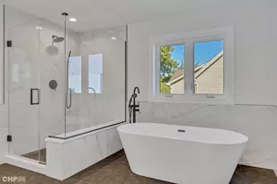 7214 S 78th Ave, Bridgeview, IL 60455 - Photo 10