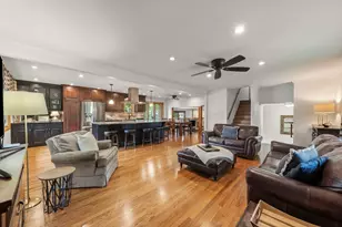 188 S Ellyn Ave, Glen Ellyn, IL 60137 - Photo 6