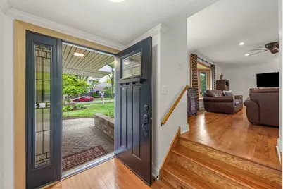 188 S Ellyn Avenue, Glen Ellyn, IL 60137 - Photo 4