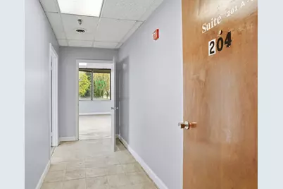 2071 Irving Park Road, Hanover Park, IL 60133 - Photo 10