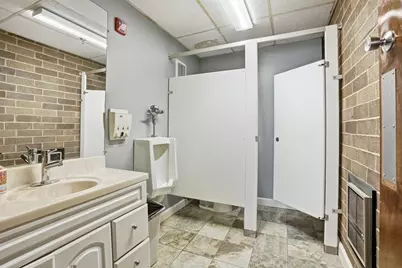 2071 Irving Park Road, Hanover Park, IL 60133 - Photo 38