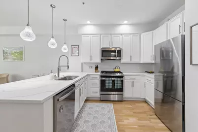935 Burlington Avenue #110, Downers Grove, IL 60515 - Photo 8