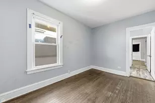 8111 S Manistee Ave, Chicago, IL 60617 - Photo 6