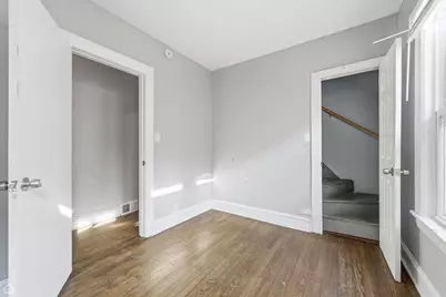 8111 S Manistee Avenue, Chicago, IL 60617 - Photo 14