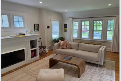 4709 N Knox Avenue, Chicago, IL 60630 - Photo 4