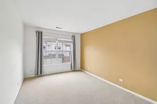 2267 Vanderbilt Dr, Geneva, IL 60134 - Photo 14