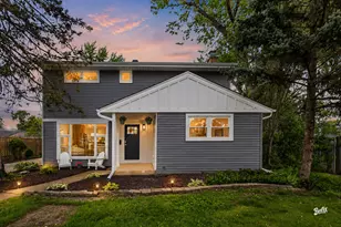 2002 Hawk Ct, Rolling Meadows, IL 60008 - Photo 1