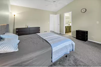 2631 N Greenwood Avenue, Arlington Heights, IL 60004 - Photo 12