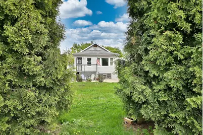 4439 N Newland Avenue, Harwood Heights, IL 60706 - Photo 2