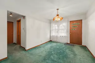 603 Orchard Ln, Beecher, IL 60401 - Photo 8