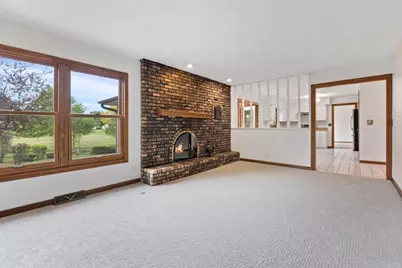321 Ashwood Drive, Schaumburg, IL 60193 - Photo 6