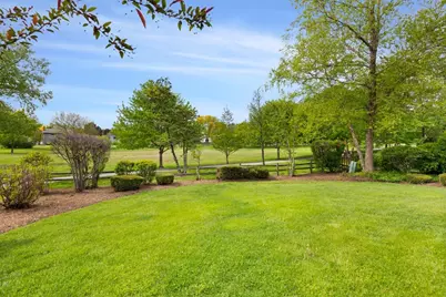 321 Ashwood Drive, Schaumburg, IL 60193 - Photo 24