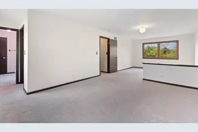321 Ashwood Drive, Schaumburg, IL 60193 - Photo 12