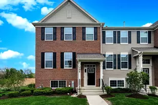 195 Lakeshore Dr, Oswego, IL 60543 - Photo 1