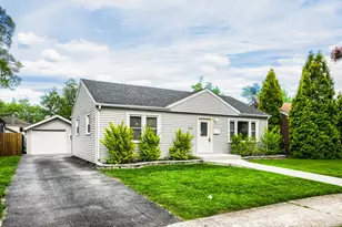 15013 Springfield Ave, Midlothian, IL 60445 - Photo 2