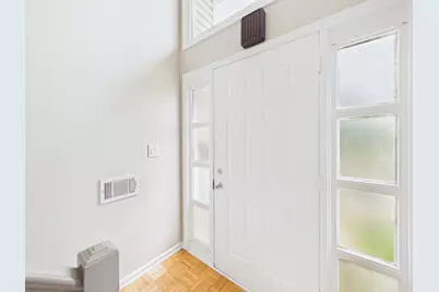 4360 Mumford Drive, Hoffman Estates, IL 60192 - Photo 2