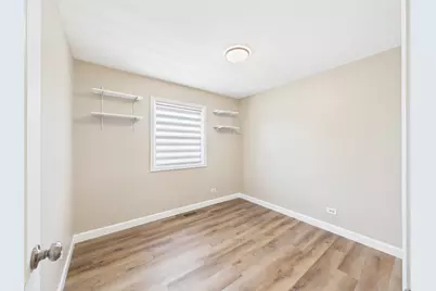 4360 Mumford Drive, Hoffman Estates, IL 60192 - Photo 28